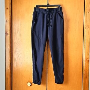 Under Armour womens x-small black leggings